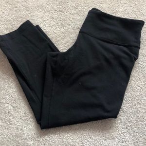 Lululemon Leggings - Black Cropped - Size 8 - EUC